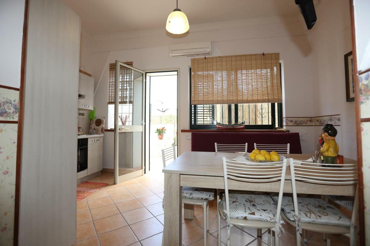 Casa Vacanze Ninfa Avola Exteriör bild